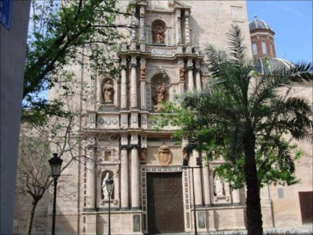Apartamento Soleado En Plaza Del Carmen Valencia Exterior photo
