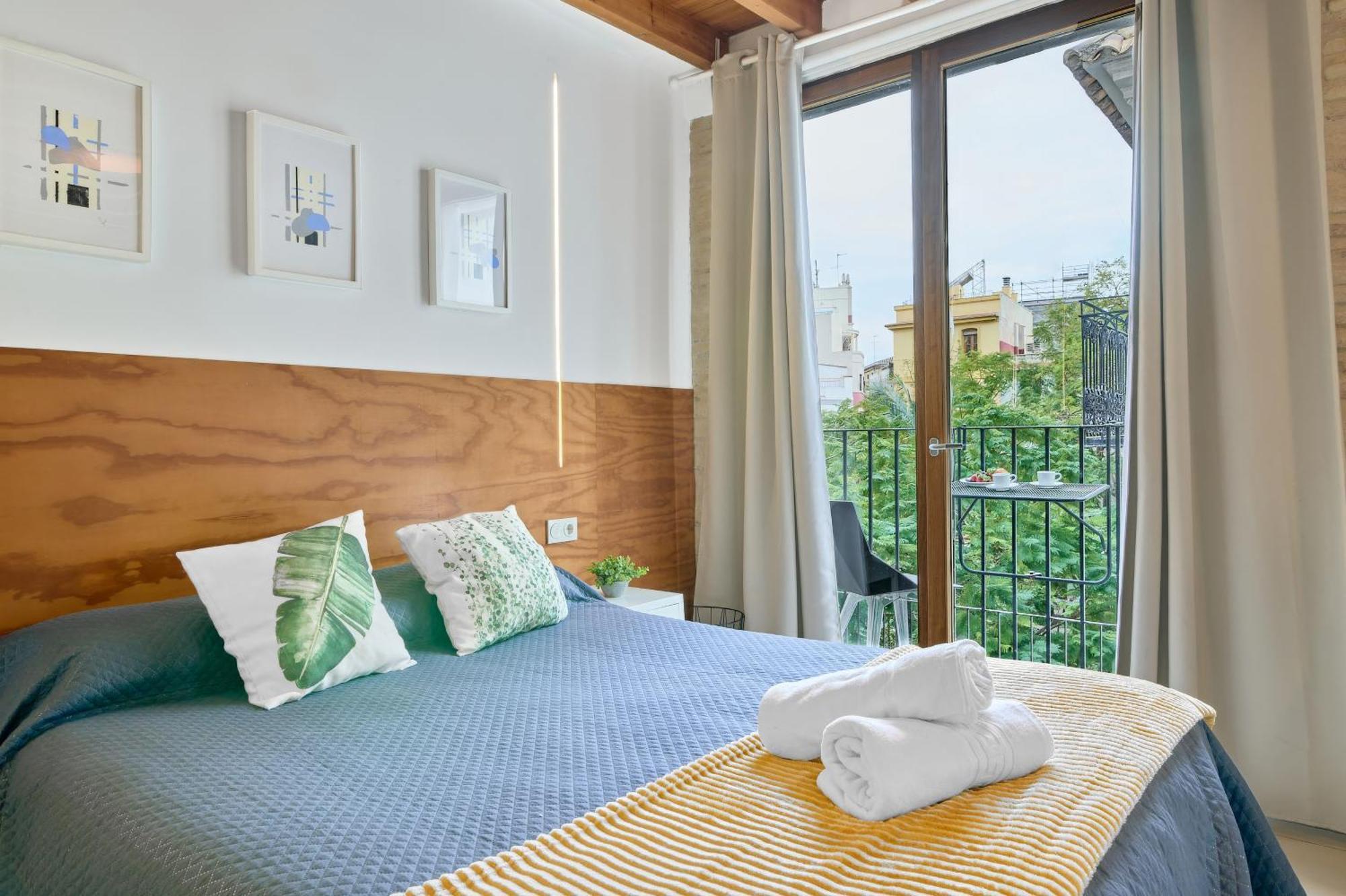 Apartamento Soleado En Plaza Del Carmen Valencia Exterior photo