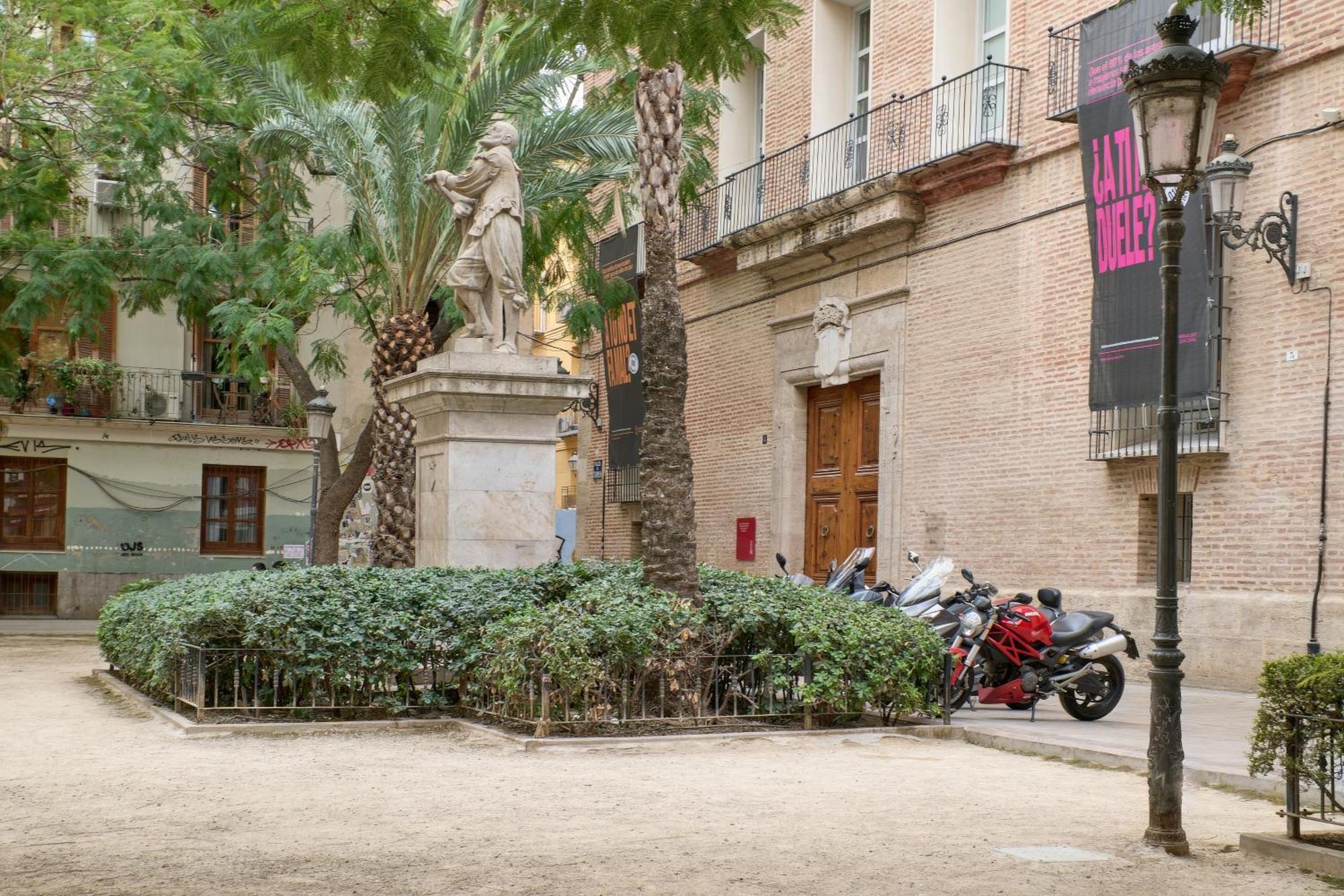 Apartamento Soleado En Plaza Del Carmen Valencia Exterior photo
